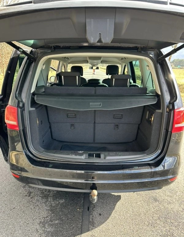 Volkswagen Sharan cena 46999 przebieg: 300936, rok produkcji 2013 z Chojnice małe 277